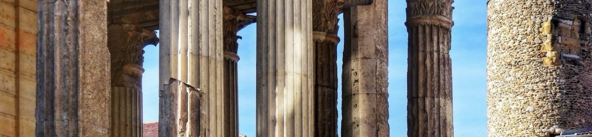 Le scribe enjou[é] !